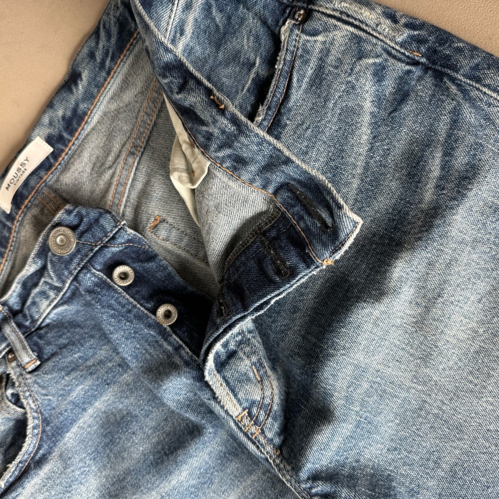 Moussy Light Blue Relaxed Jeans